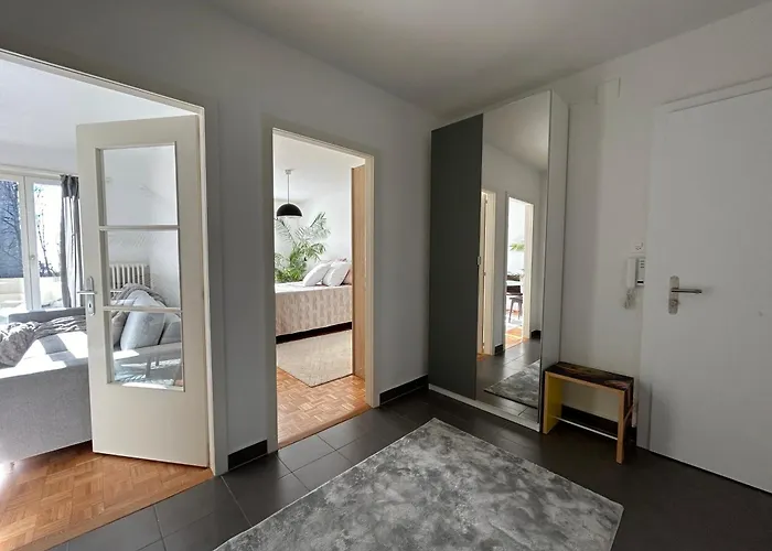 Cityscape Pres De Lausanne *