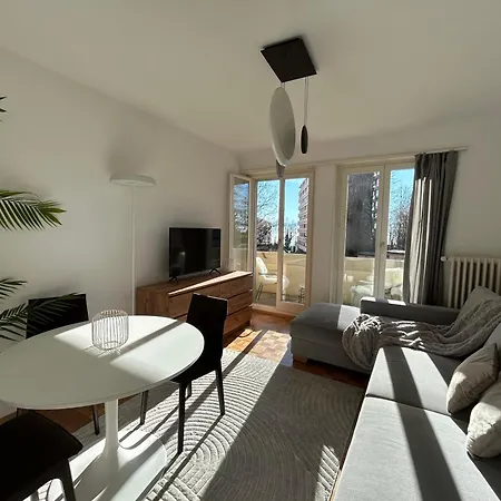 Appartement Cityscape Pres De Lausanne *